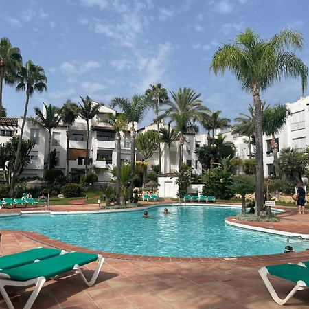 Apartment Costalita, Direct Beach Access, Ground Floor, Salt Water Pool Estepona Exterior photo