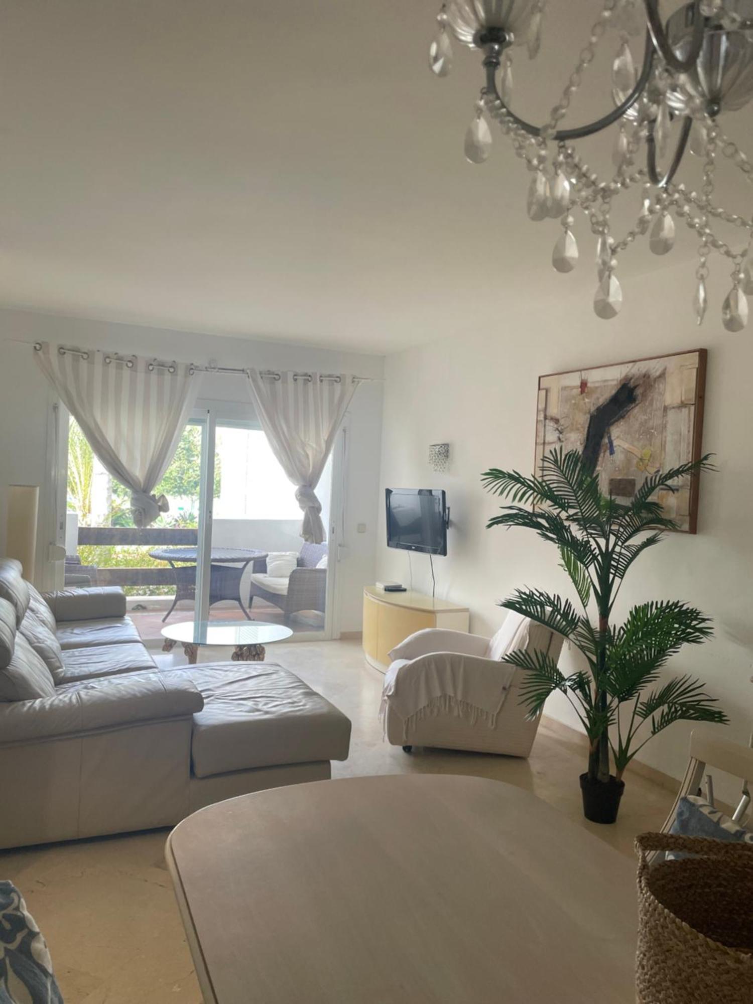 Apartment Costalita, Direct Beach Access, Ground Floor, Salt Water Pool Estepona Exterior photo